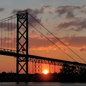 Meet your Posher, Tamber